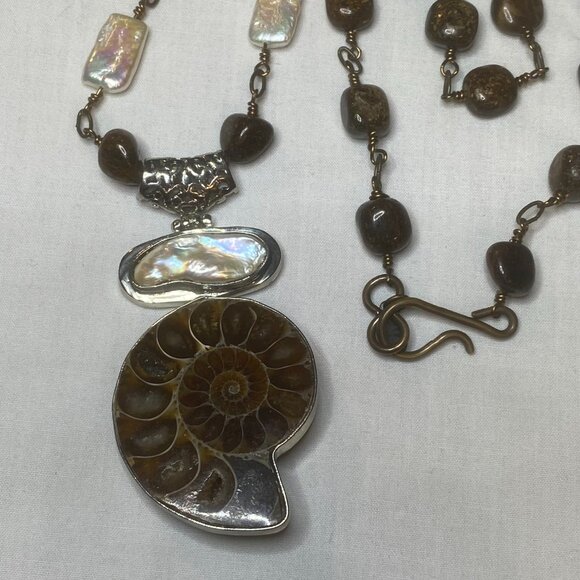 JMAX Handmade Ammonite Fossil & Mother of Pearl Silver Necklace Boho Nature - Picture 2 of 15